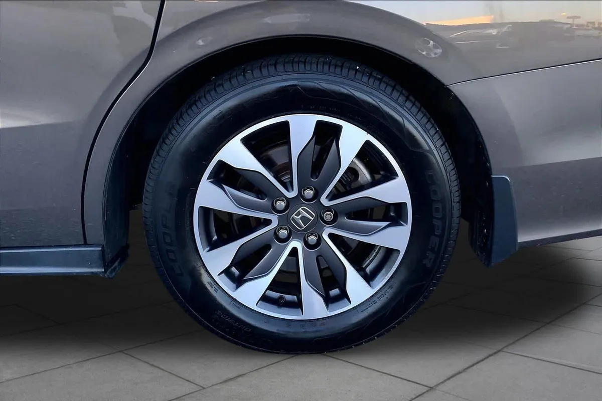 2021 Honda Odyssey EX-L thumbnail 10