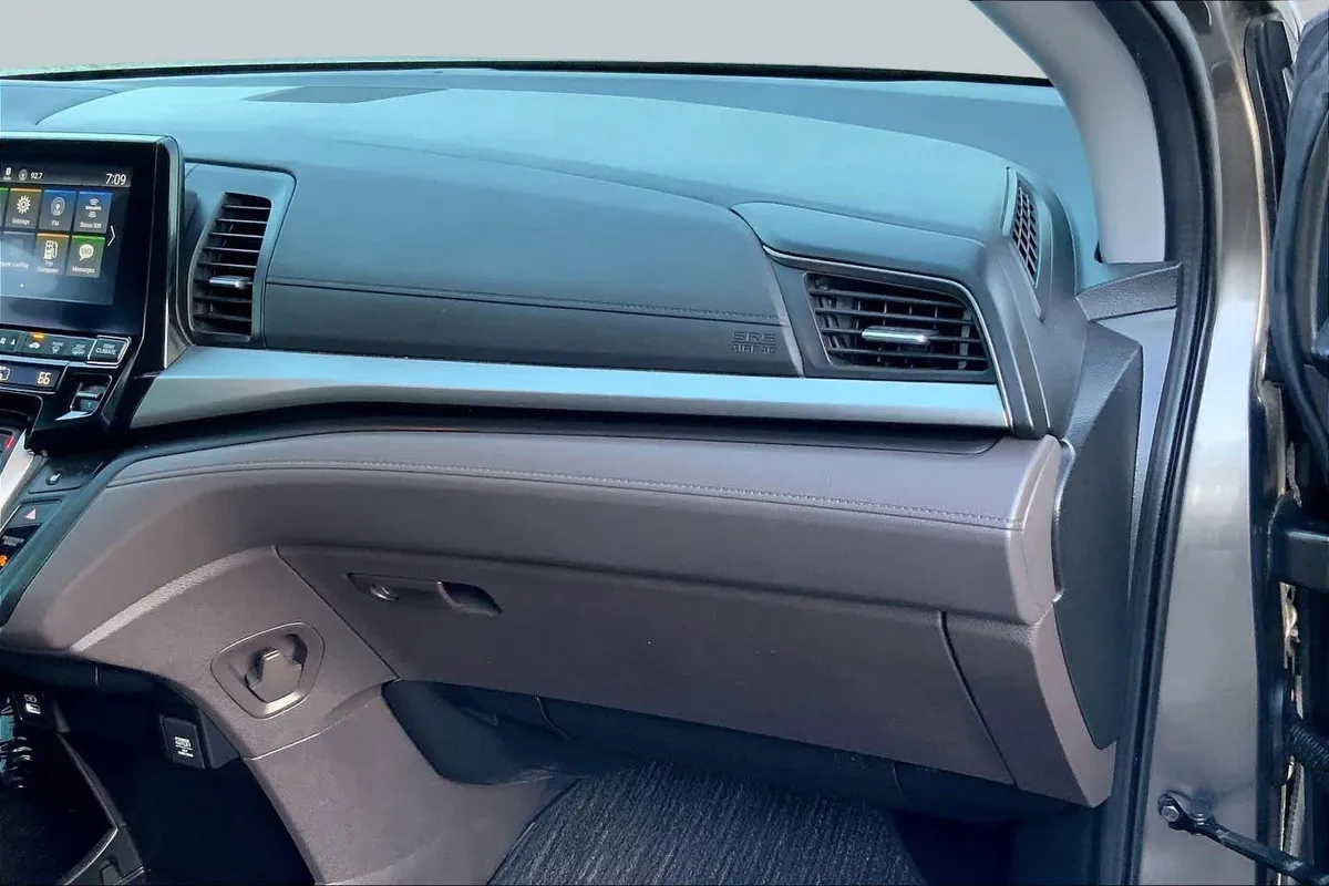 2021 Honda Odyssey EX-L thumbnail 17