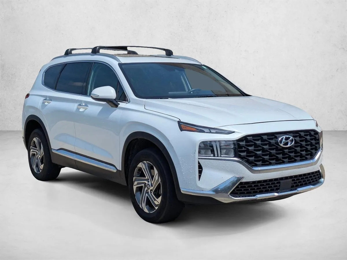 2021 Hyundai Santa Fe SEL thumbnail 3