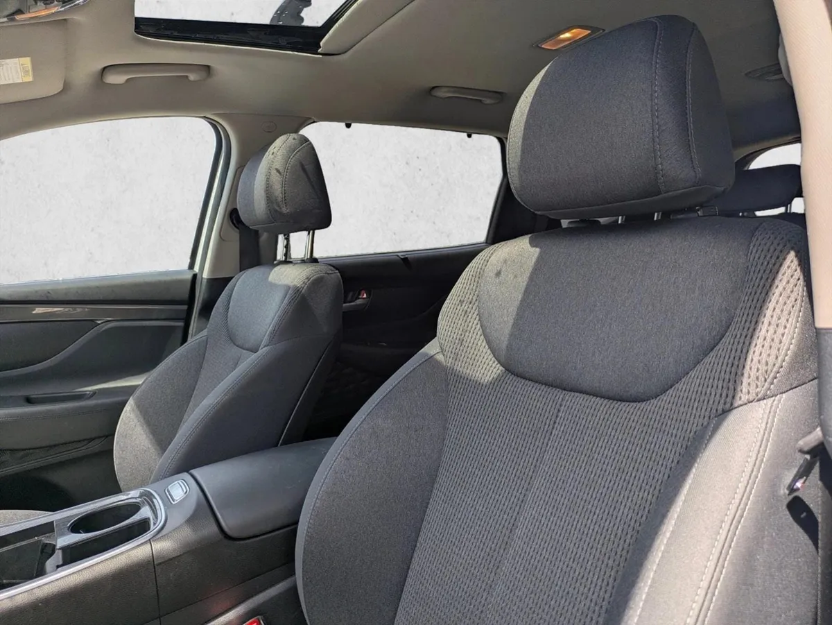 2021 Hyundai Santa Fe SEL thumbnail 8