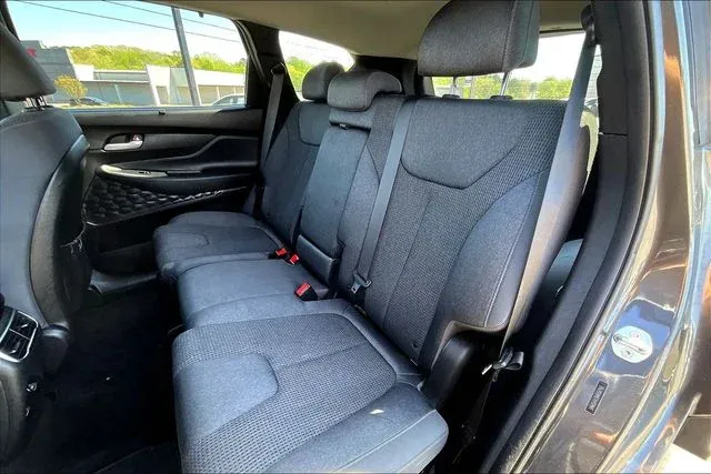 2021 Hyundai Santa Fe SEL thumbnail 18