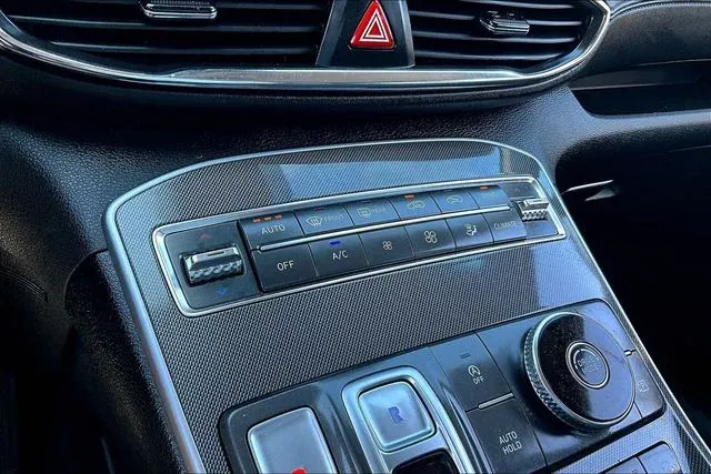 2021 Hyundai Santa Fe SEL thumbnail 22