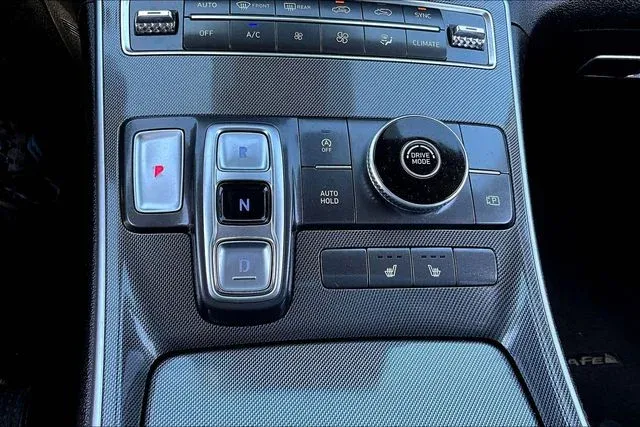 2021 Hyundai Santa Fe SEL thumbnail 23