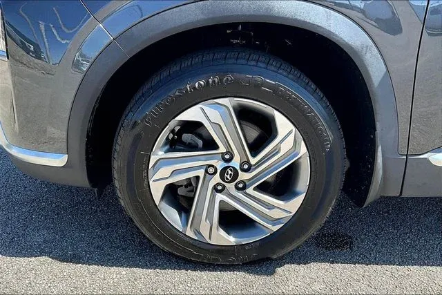 2021 Hyundai Santa Fe SEL thumbnail 26