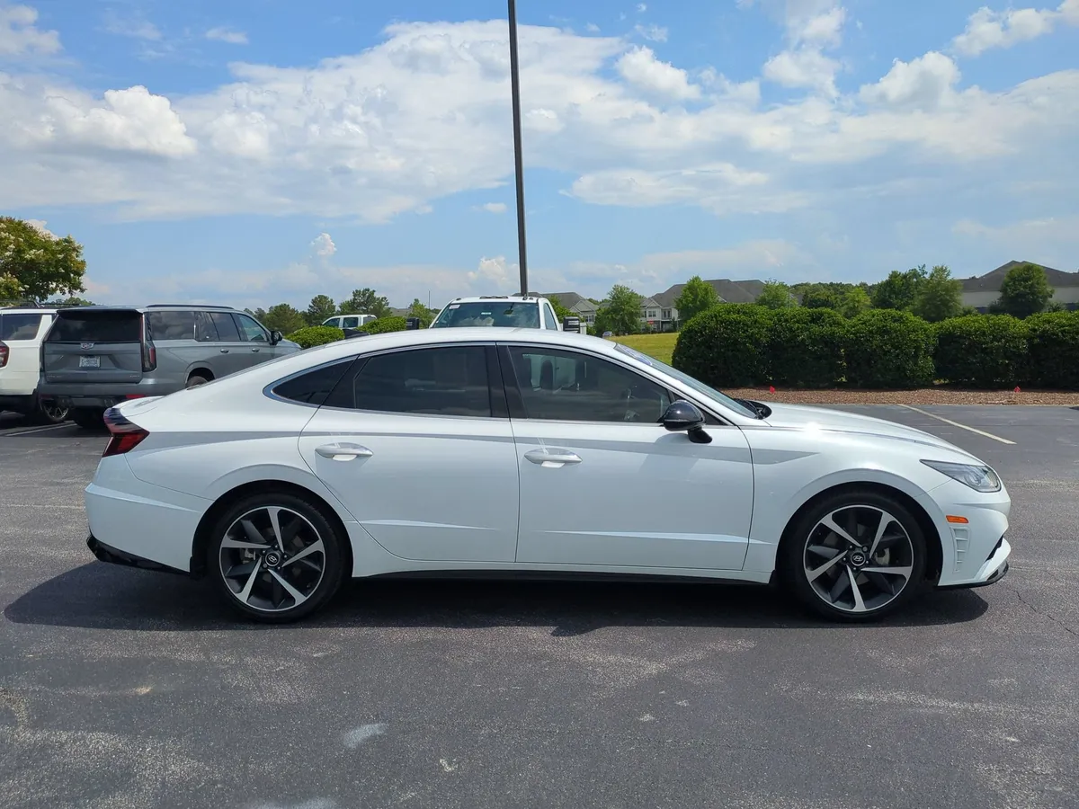 2021 Hyundai Sonata SEL Plus thumbnail 10