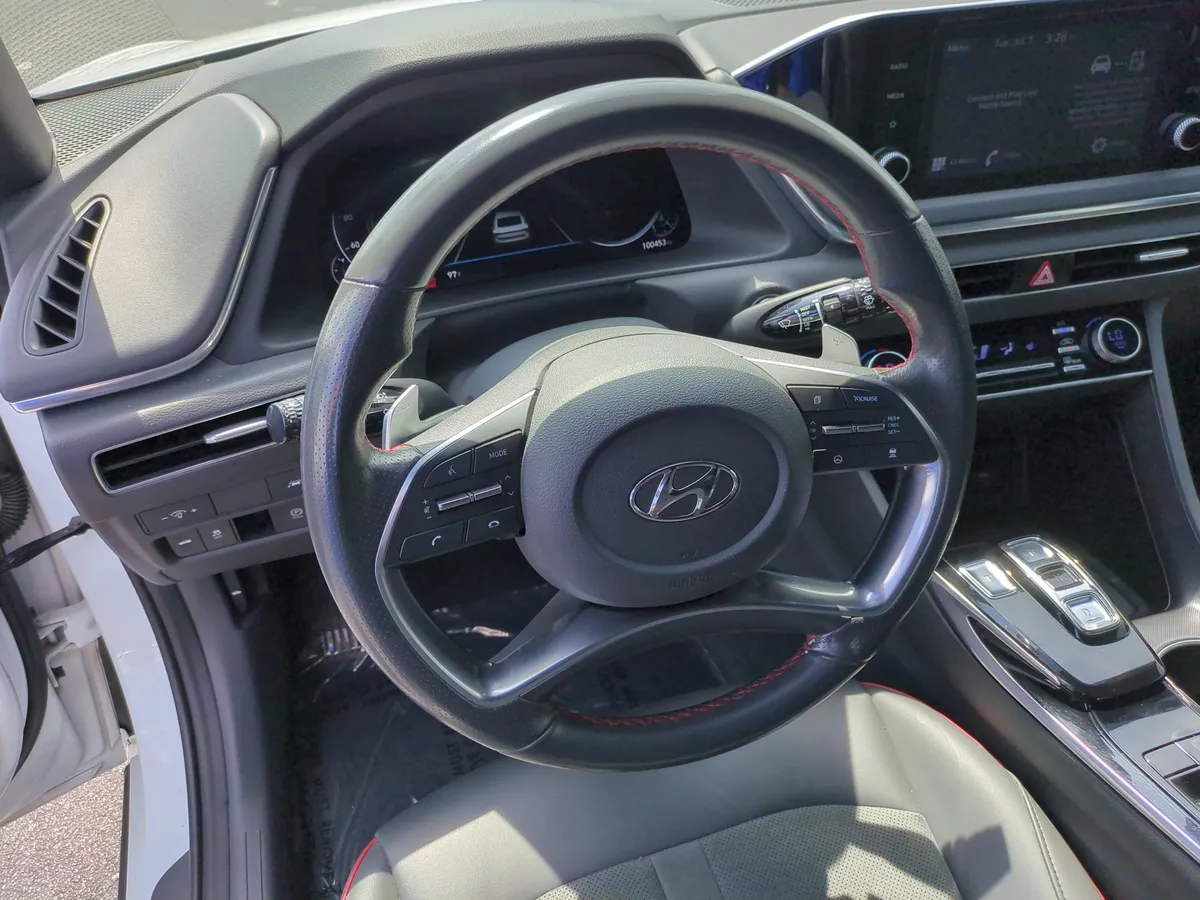 2021 Hyundai Sonata SEL Plus thumbnail 17