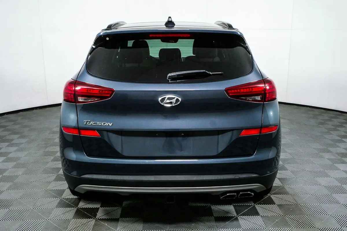 2021 HYUNDAI TUCSON Ultimate thumbnail 28