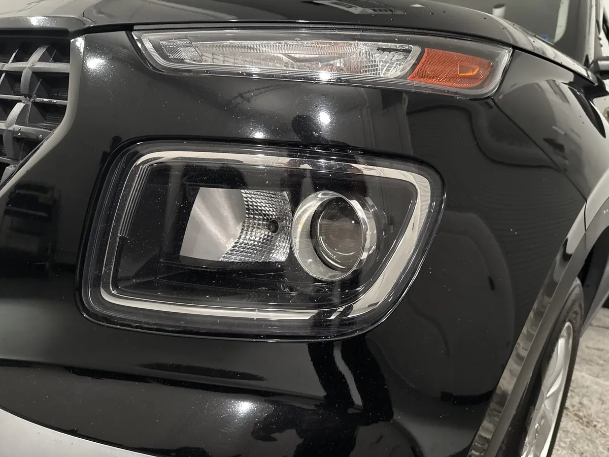 2021 Hyundai Venue SE thumbnail 5