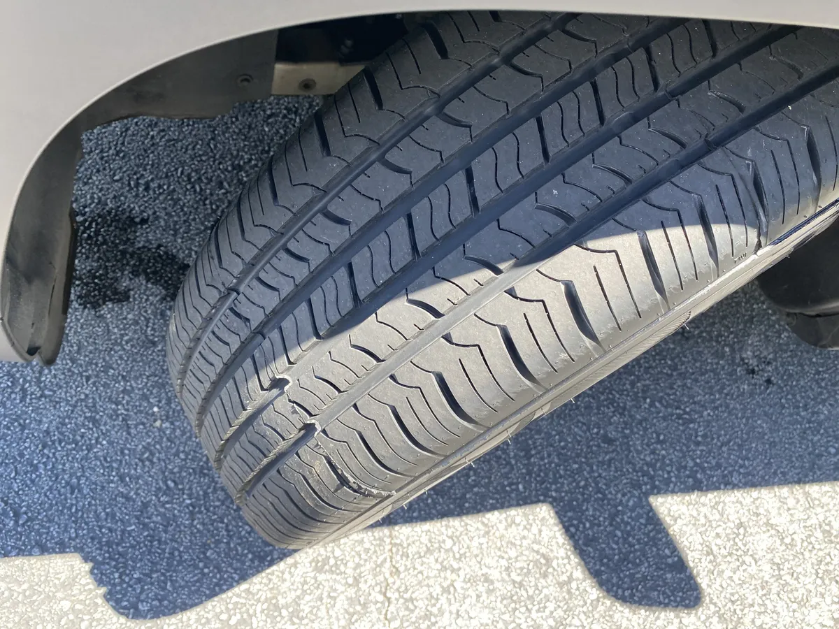 2021 Jeep Cherokee Latitude Plus thumbnail 11