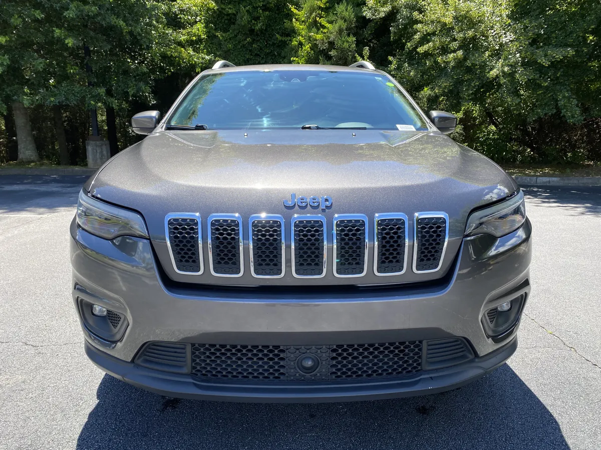 2021 Jeep Cherokee Latitude Plus thumbnail 2