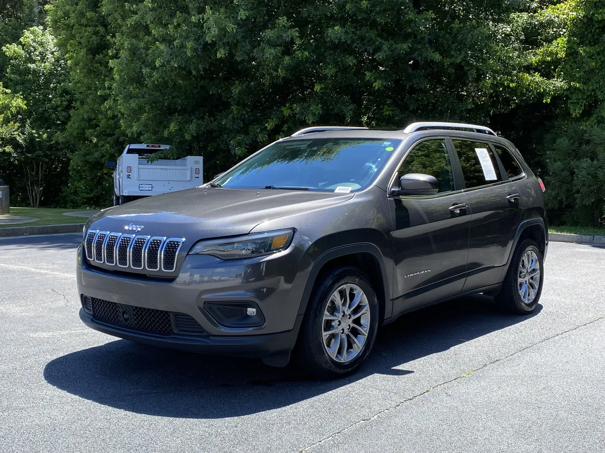 2021 Jeep Cherokee Latitude Plus thumbnail 4