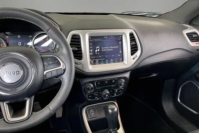 2021 Jeep Compass 80th Special Edition thumbnail 9