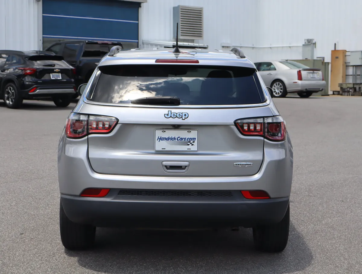 2021 Jeep Compass Latitude thumbnail 7