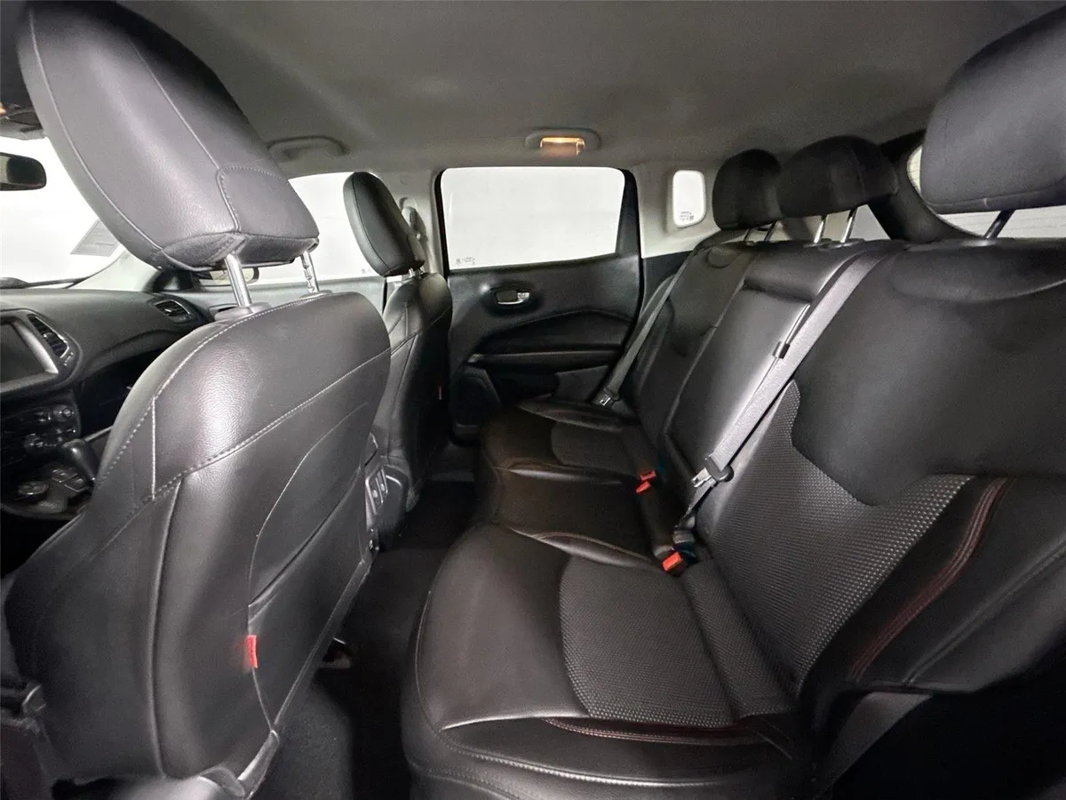 2021 Jeep Compass Trailhawk thumbnail 30