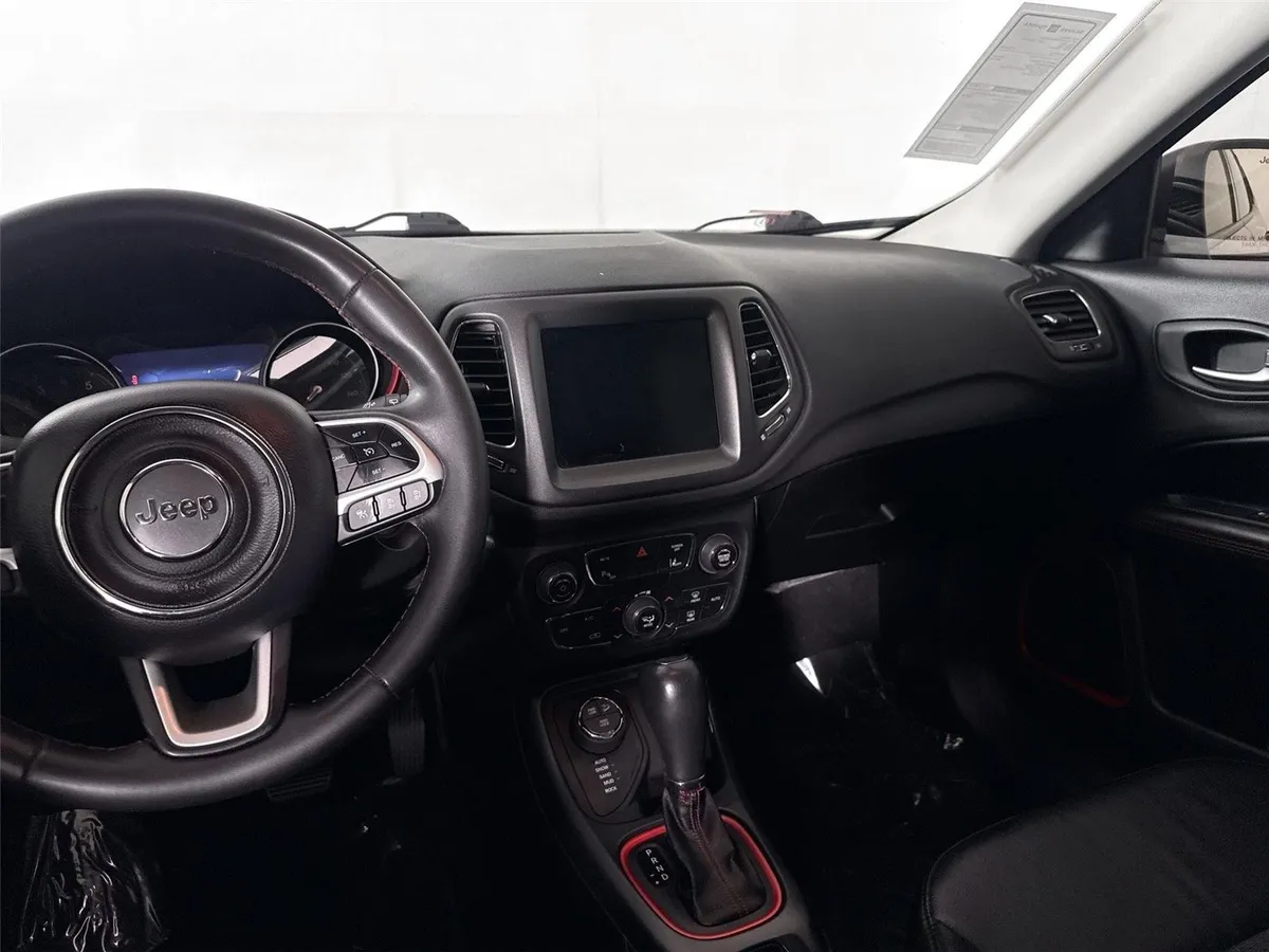 2021 Jeep Compass Trailhawk thumbnail 32