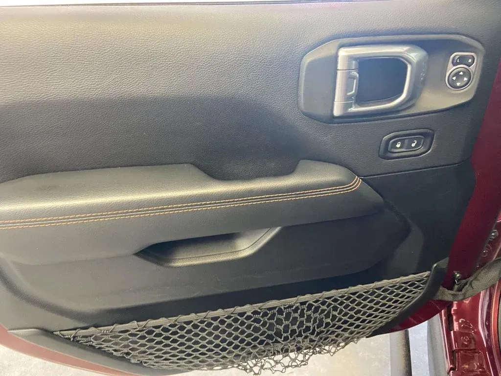 2021 Jeep Gladiator Mojave thumbnail 23