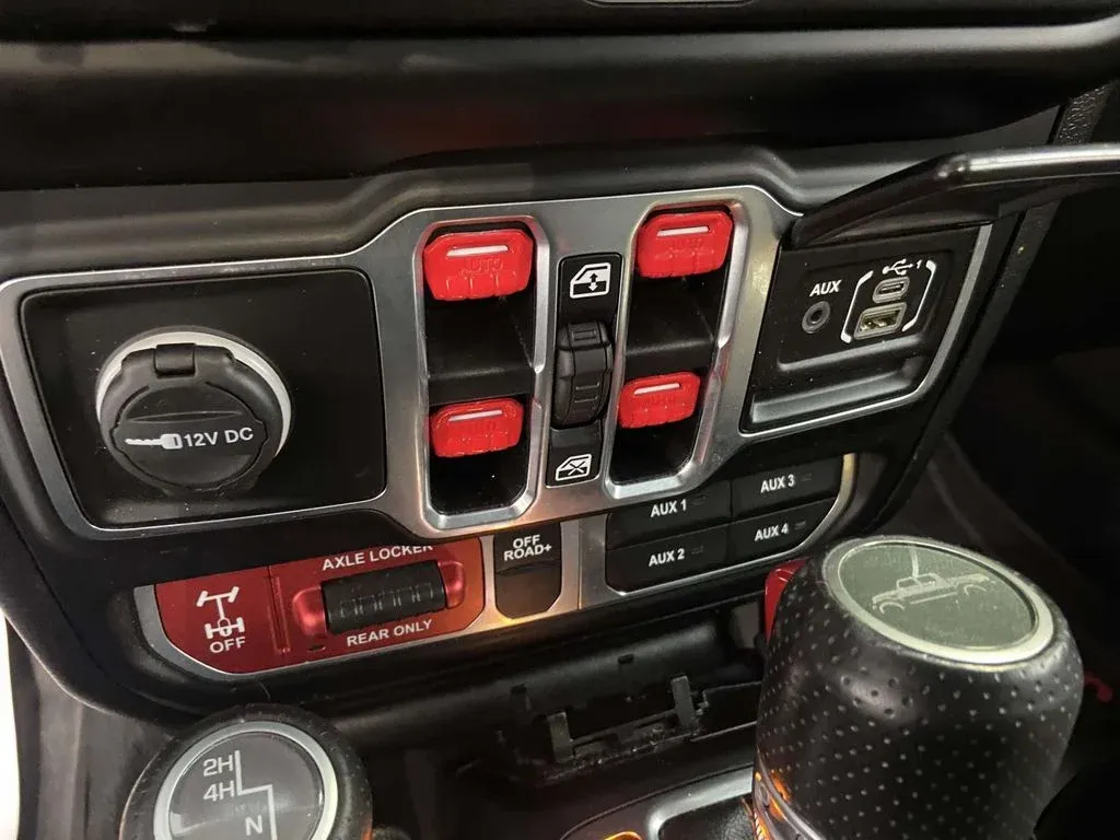 2021 Jeep Gladiator Mojave thumbnail 30