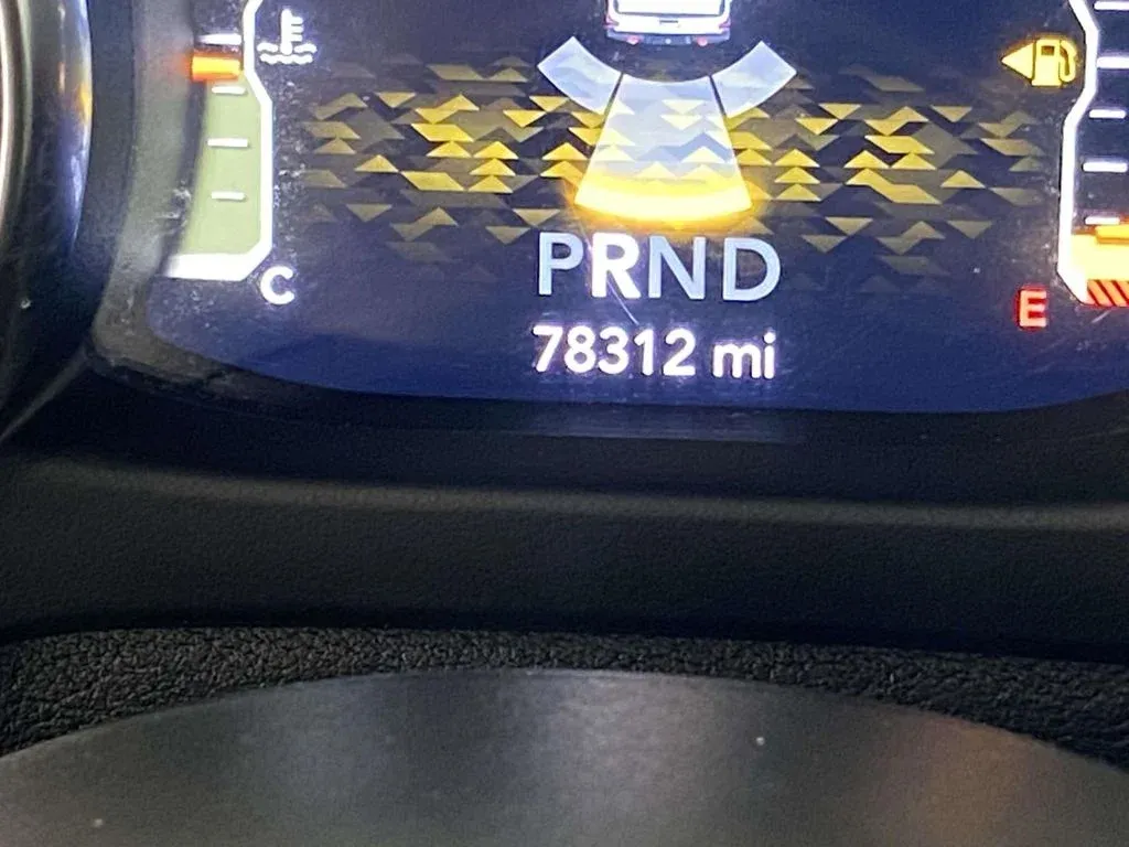 2021 Jeep Gladiator Mojave thumbnail 37