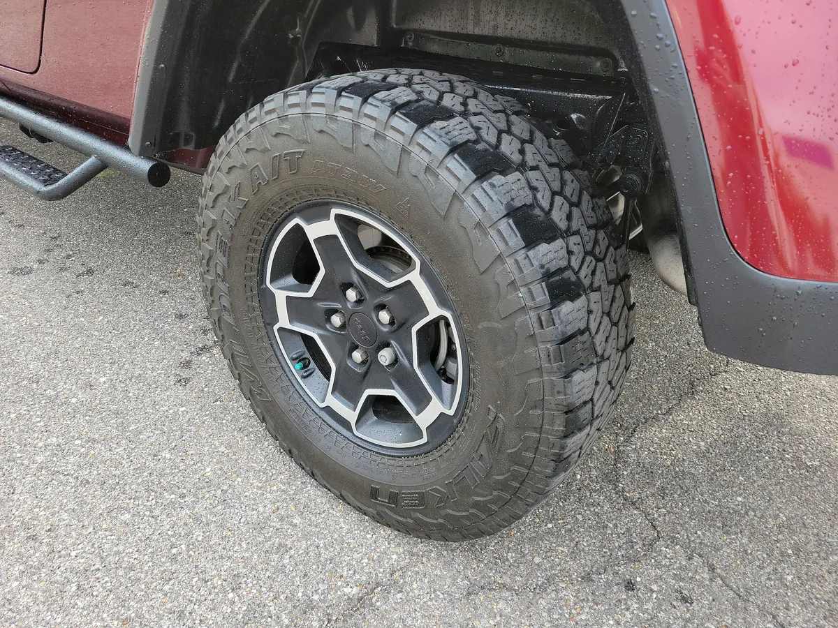2021 Jeep Gladiator Mojave thumbnail 26