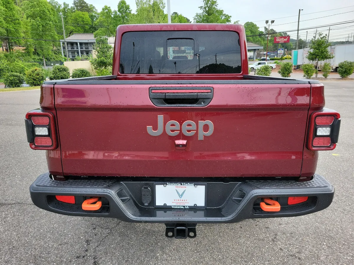 2021 Jeep Gladiator Mojave thumbnail 6
