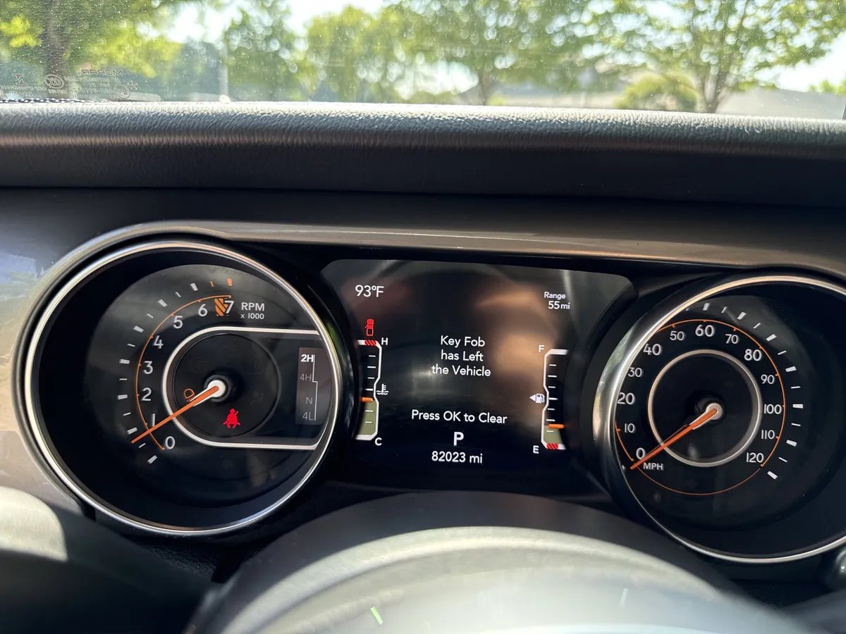 2021 Jeep Gladiator Overland thumbnail 27