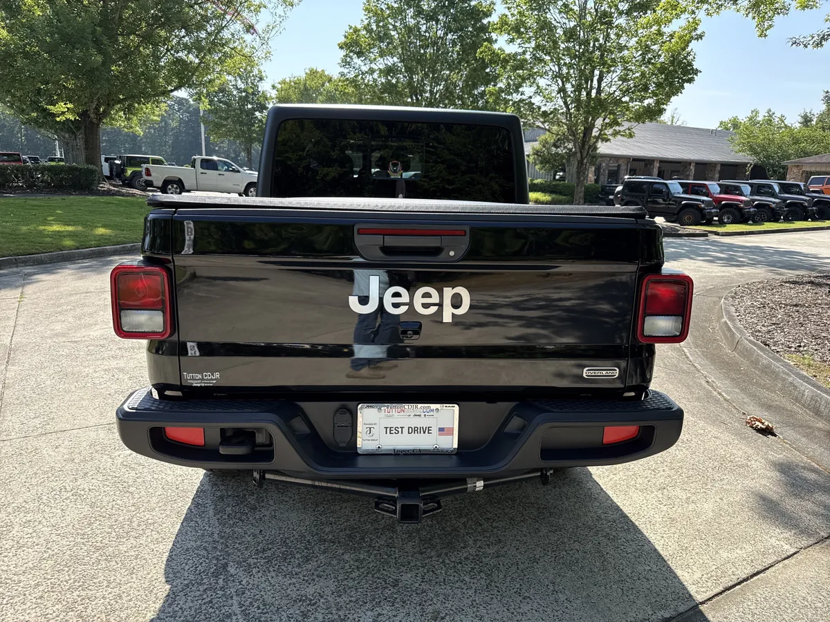 2021 Jeep Gladiator Overland thumbnail 6