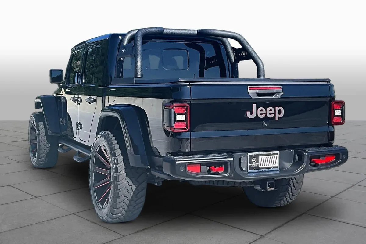 2021 Jeep Gladiator Rubicon thumbnail 11
