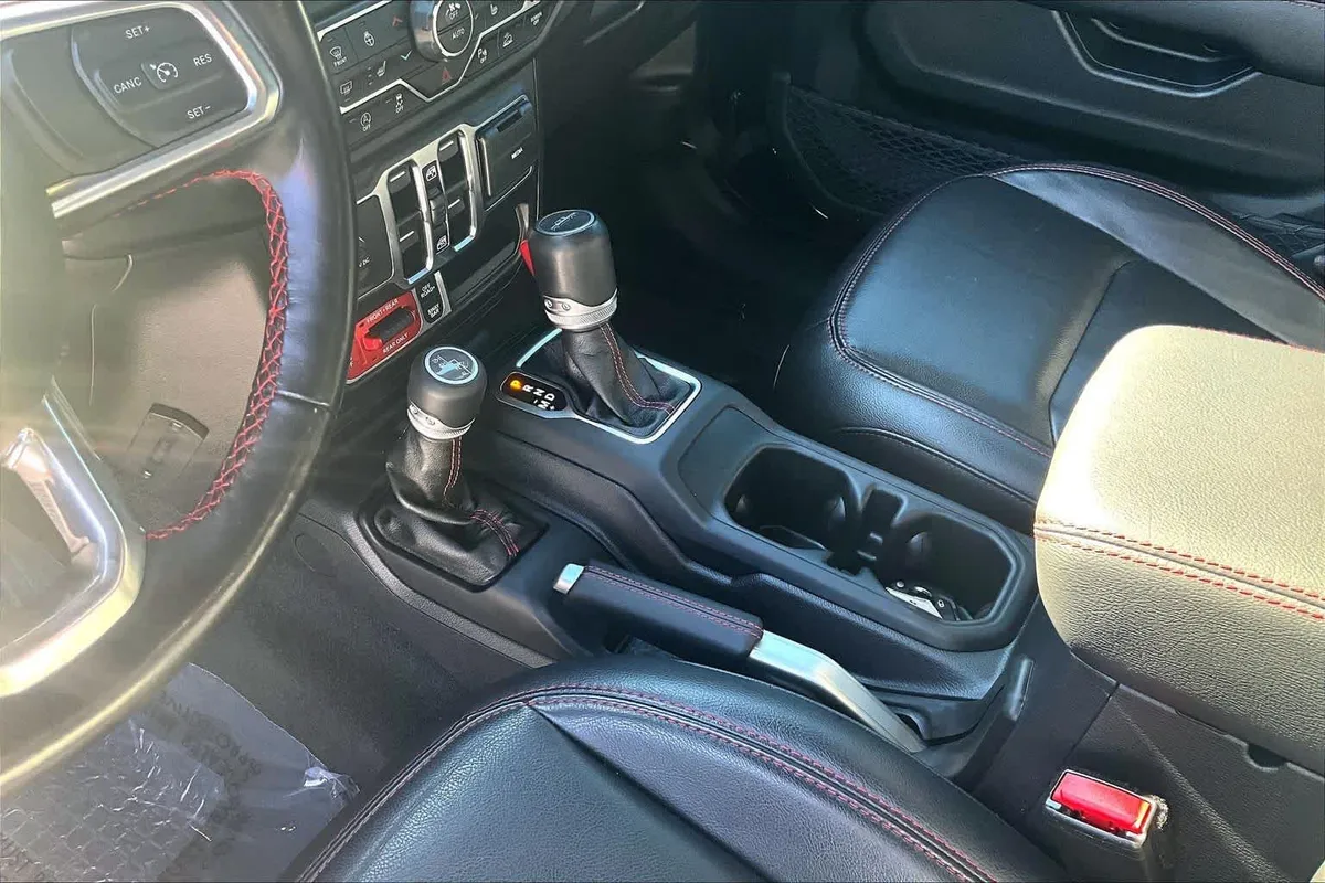2021 Jeep Gladiator Rubicon thumbnail 16
