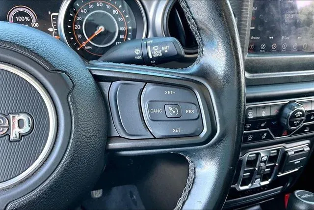 2021 Jeep Gladiator Sport thumbnail 11
