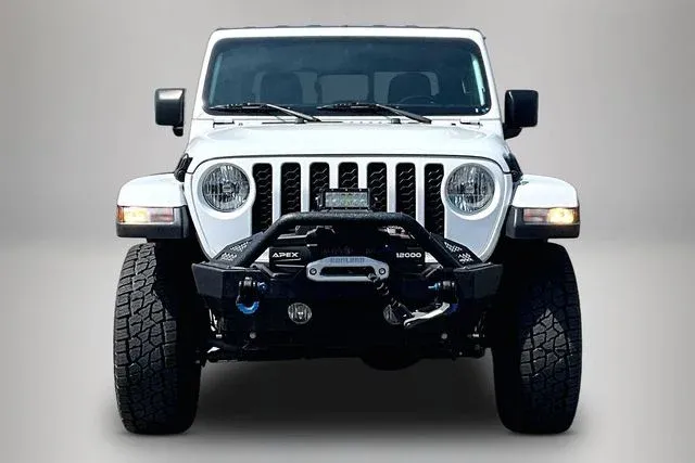 2021 Jeep Gladiator Sport thumbnail 3