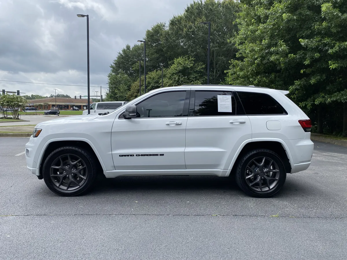 2021 Jeep Grand Cherokee 80th Anniversary thumbnail 5