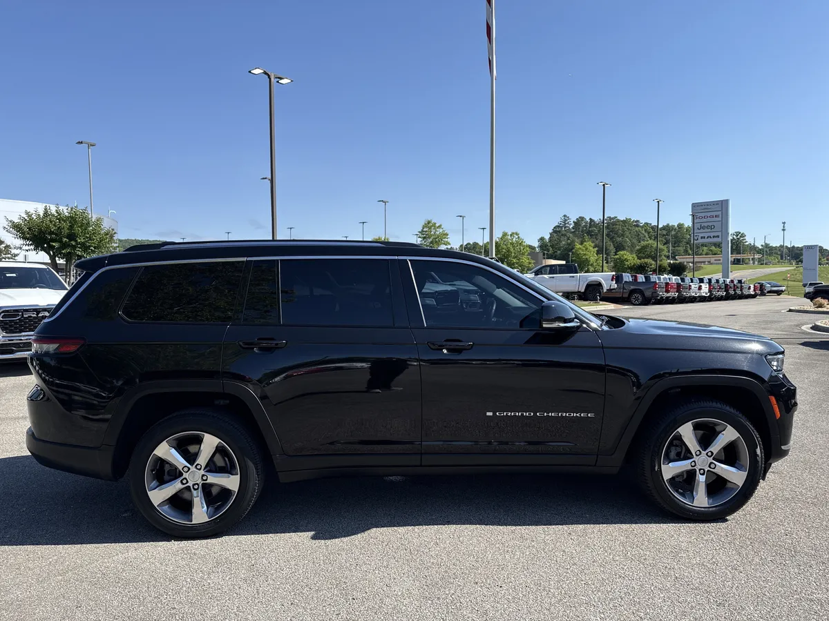2021 Jeep Grand Cherokee L Limited thumbnail 8