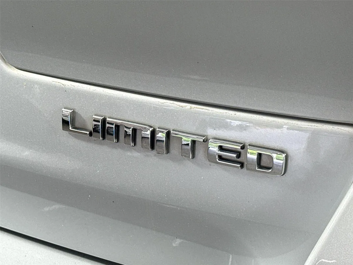 2021 Jeep Grand Cherokee L Limited thumbnail 15
