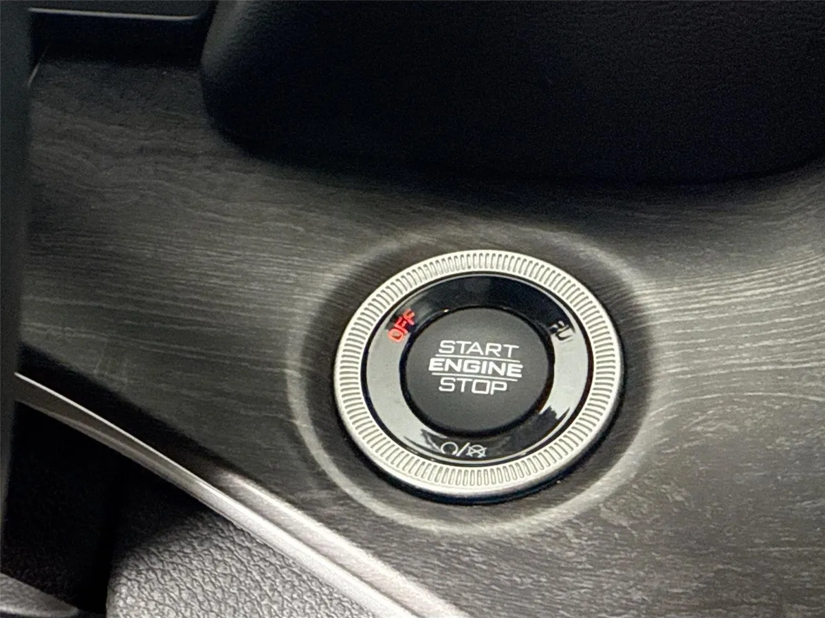 2021 Jeep Grand Cherokee L Limited thumbnail 21