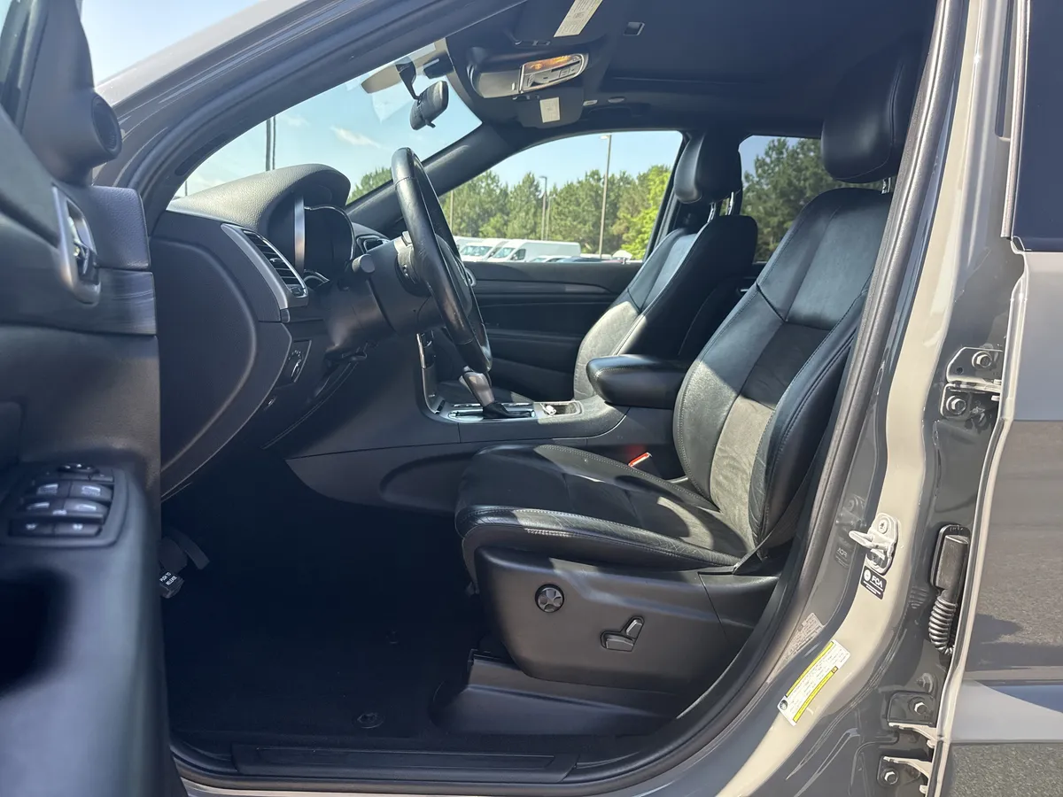 2021 Jeep Grand Cherokee Laredo X thumbnail 9