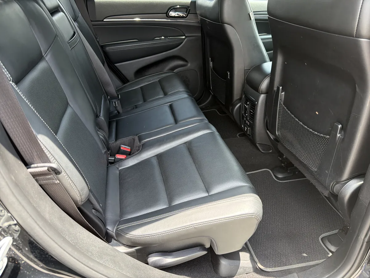 2021 Jeep Grand Cherokee Limited thumbnail 25