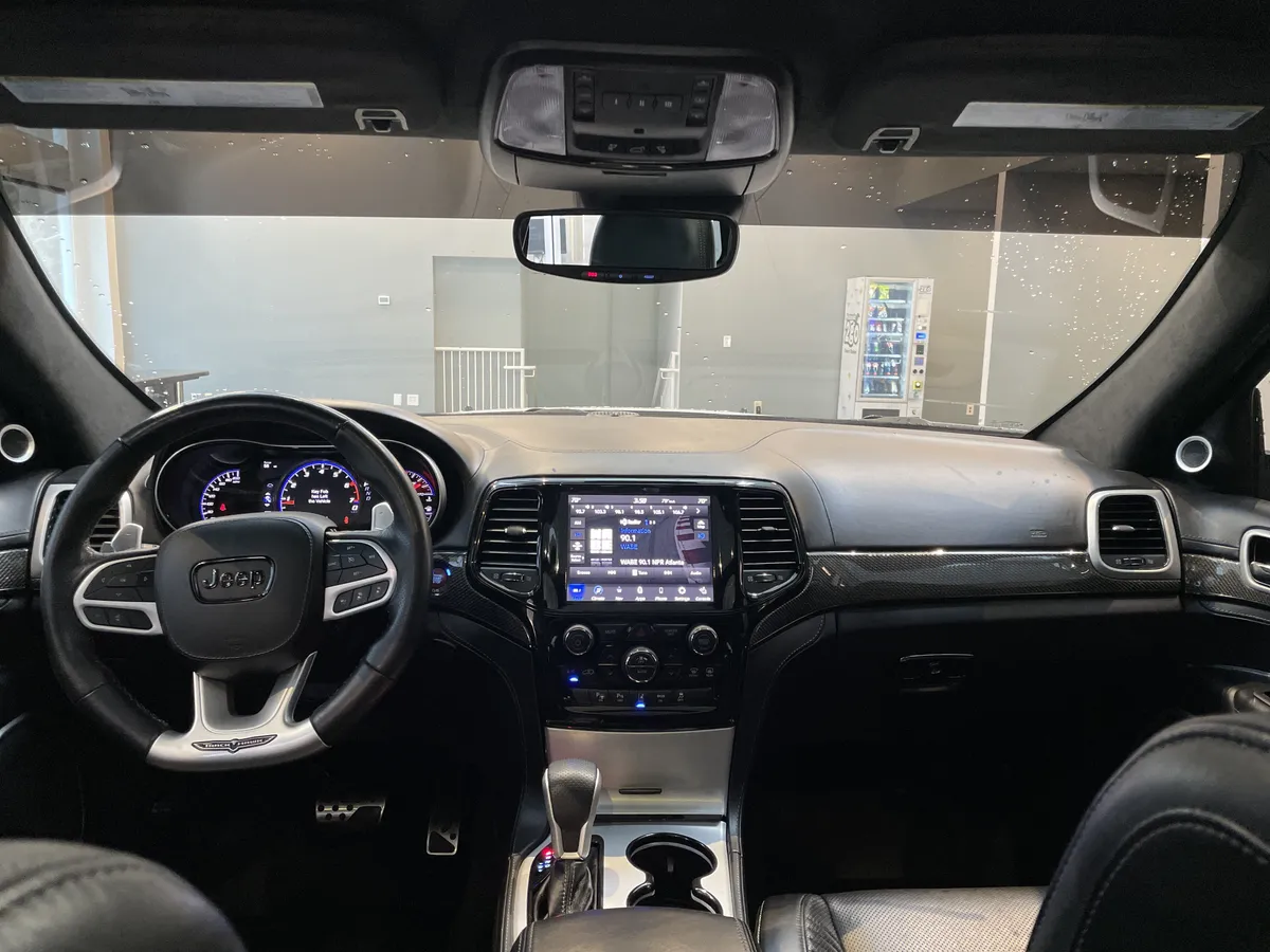 2021 Jeep Grand Cherokee Trackhawk thumbnail 34