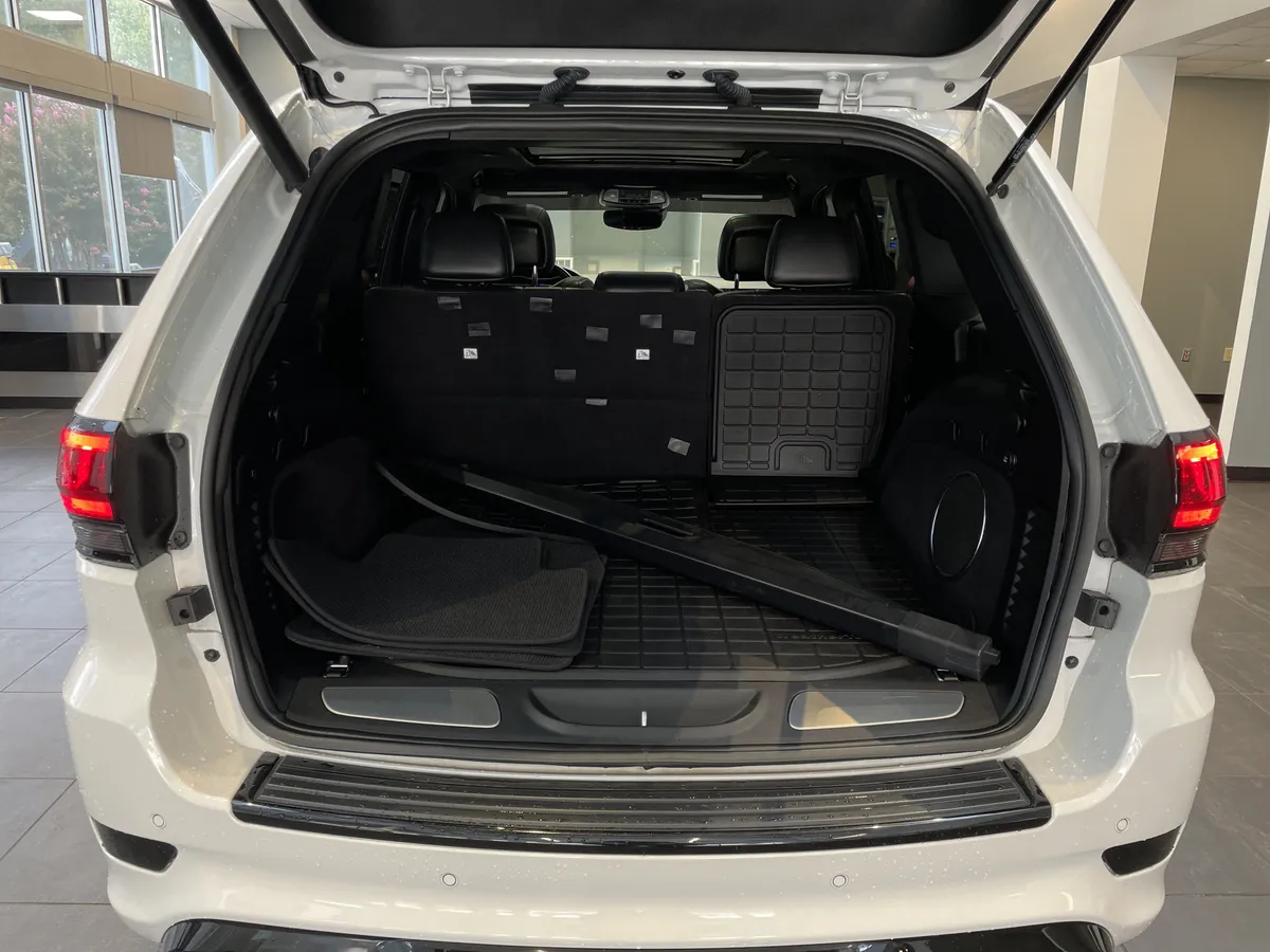 2021 Jeep Grand Cherokee Trackhawk thumbnail 37