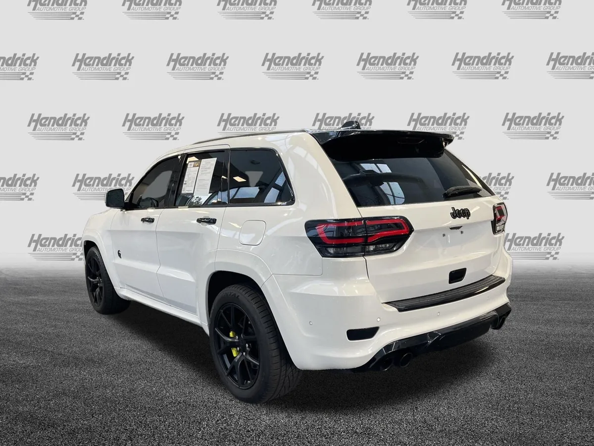 2021 Jeep Grand Cherokee Trackhawk thumbnail 7