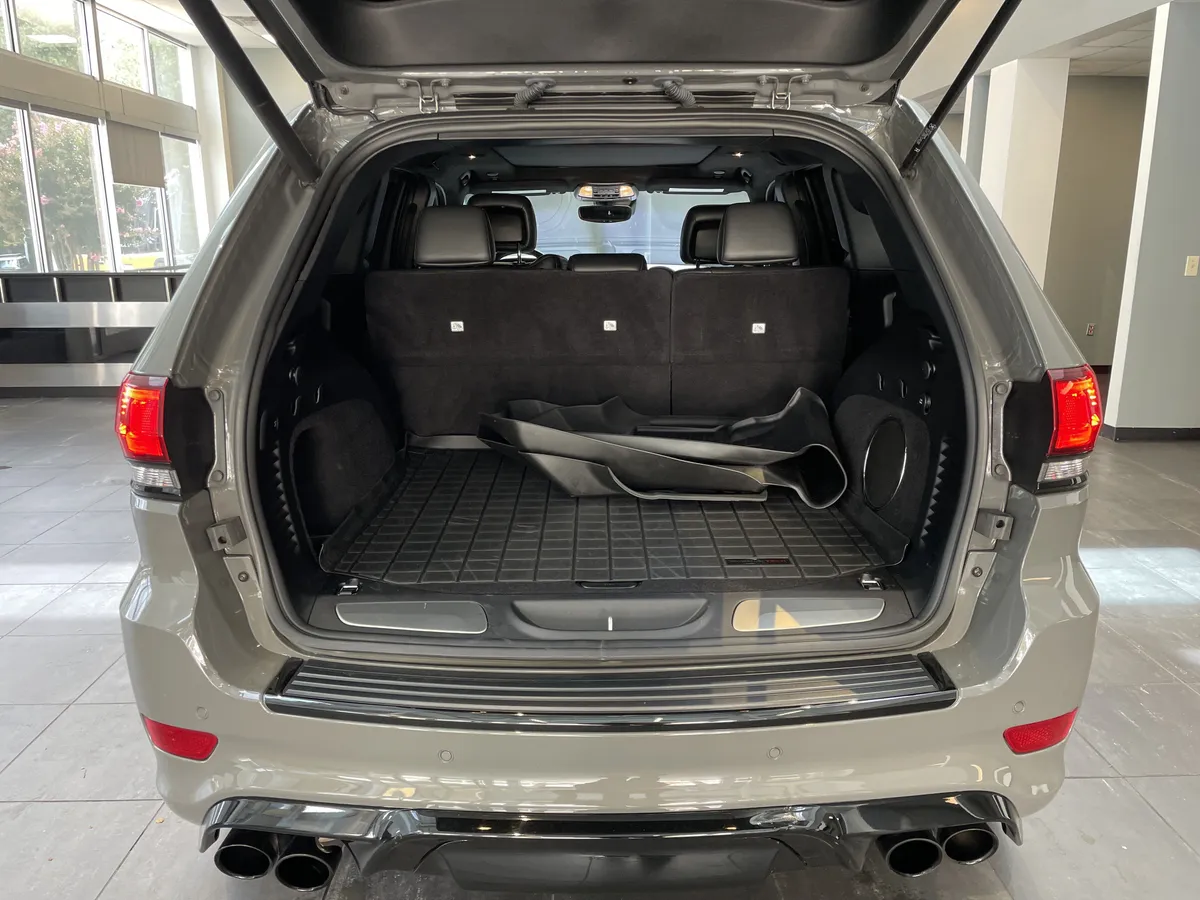 2021 Jeep Grand Cherokee Trackhawk thumbnail 37