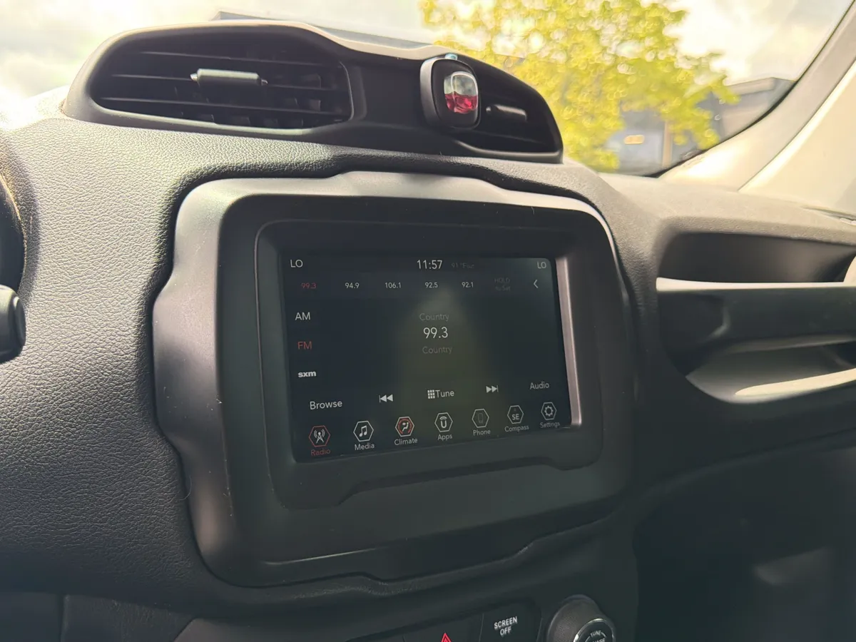 2021 Jeep Renegade Sport thumbnail 17