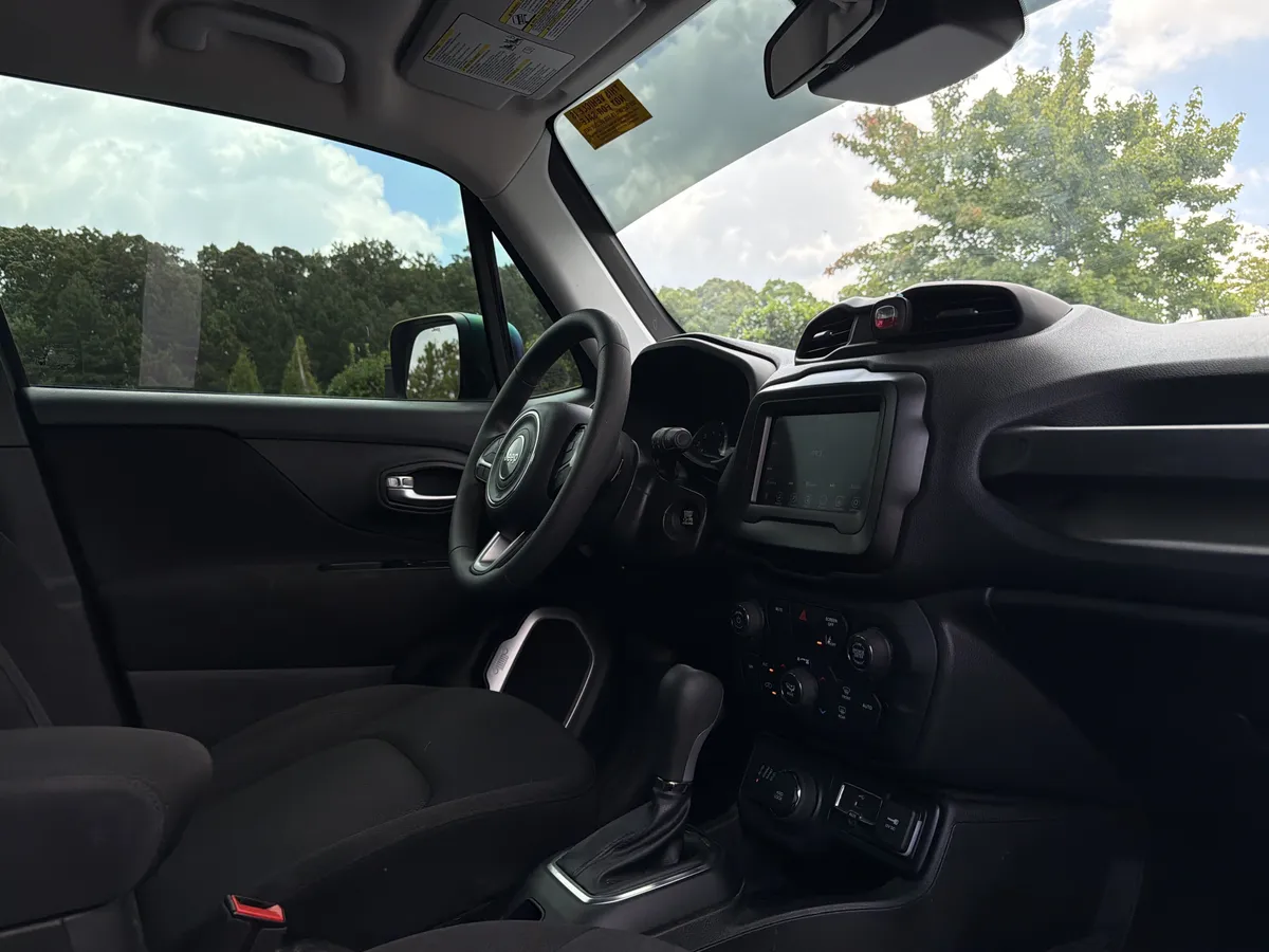 2021 Jeep Renegade Sport thumbnail 5
