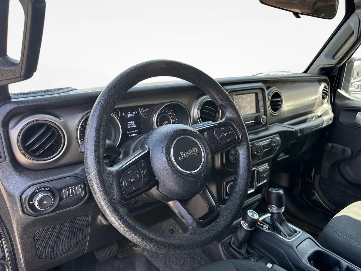 2021 Jeep Wrangler Sport thumbnail 11