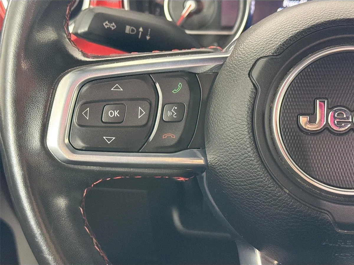 2021 Jeep Wrangler Unlimited Rubicon thumbnail 17