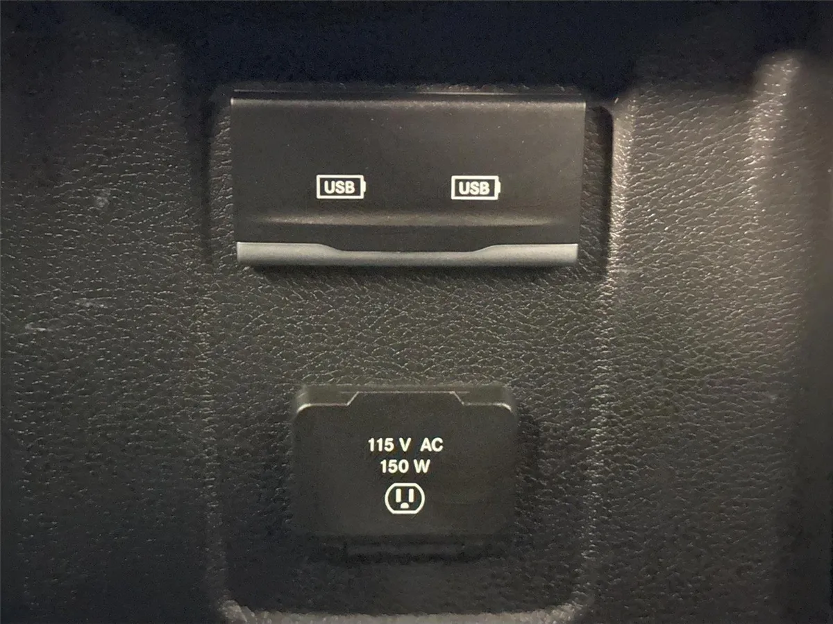 2021 Jeep Wrangler Unlimited Rubicon thumbnail 36