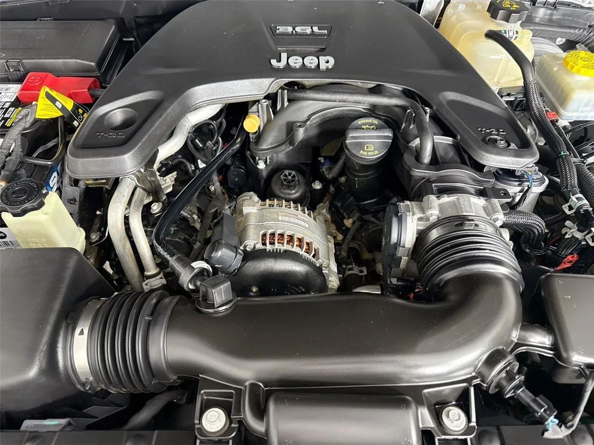 2021 Jeep Wrangler Unlimited Rubicon thumbnail 41