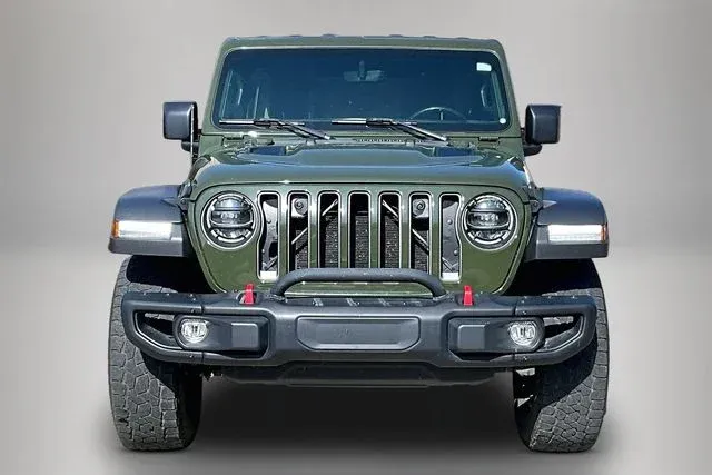 2021 Jeep Wrangler Unlimited Rubicon thumbnail 3