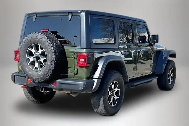 2021 Jeep Wrangler Unlimited Rubicon thumbnail 5