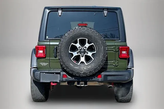 2021 Jeep Wrangler Unlimited Rubicon thumbnail 6
