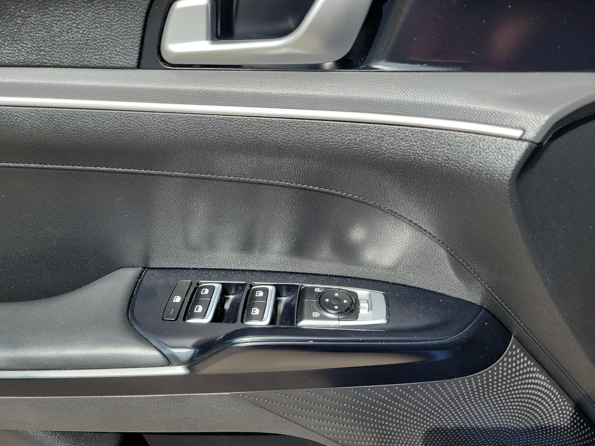 2021 Kia K5 GT-Line thumbnail 23